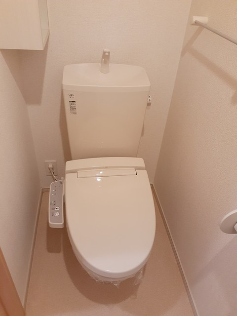 Ｓｔｒａｄｉ　Ｖａｒｉｕｓ その他2