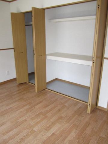 M・シュルプリーズ・ドゥ ベッドルーム