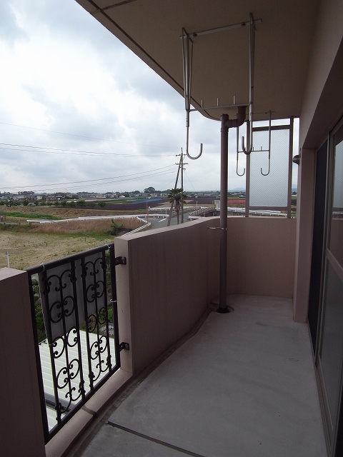 ソシアリバーシティー ベランダ