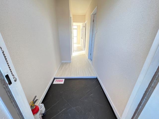 マンションレイゴ 玄関