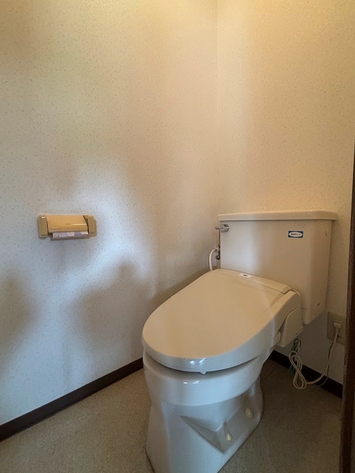 White Tablet East その他2