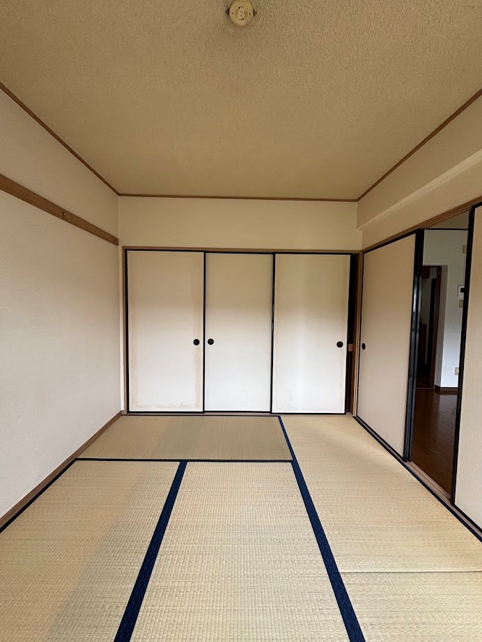 White Tablet East その他6