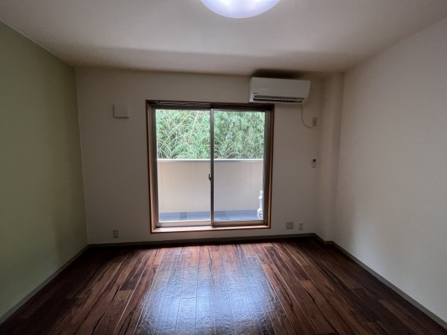 オリオンアパートメント リビング