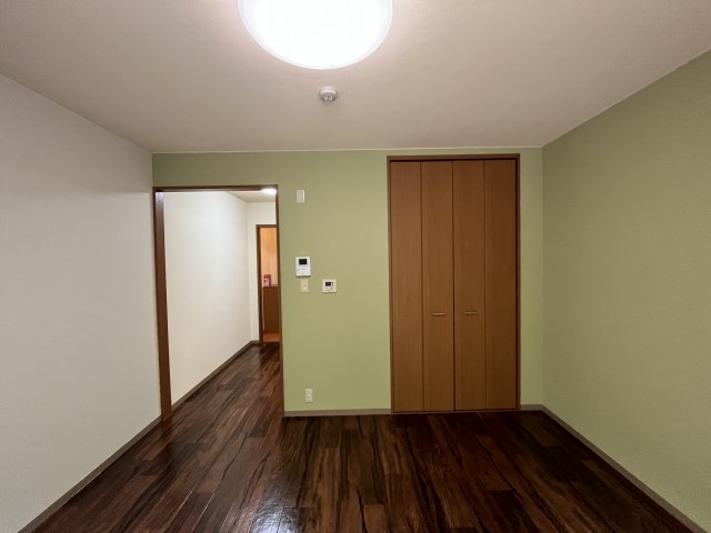 オリオンアパートメント ベッドルーム