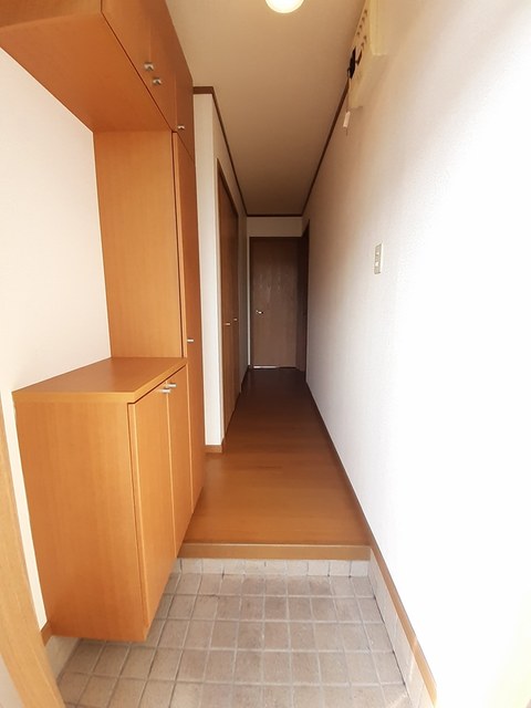 ドムス・アミーゴⅠ 玄関