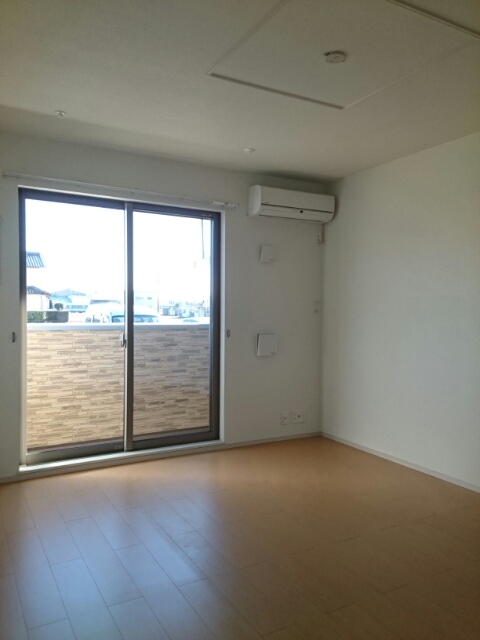 ラ・ルーチェ リビング