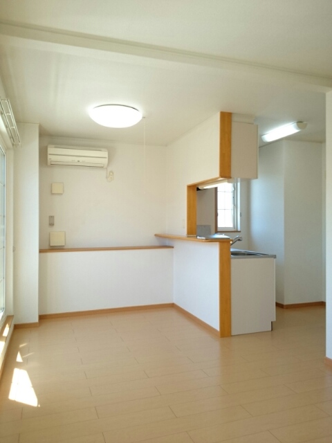 Ｆ・カヘイ リビング