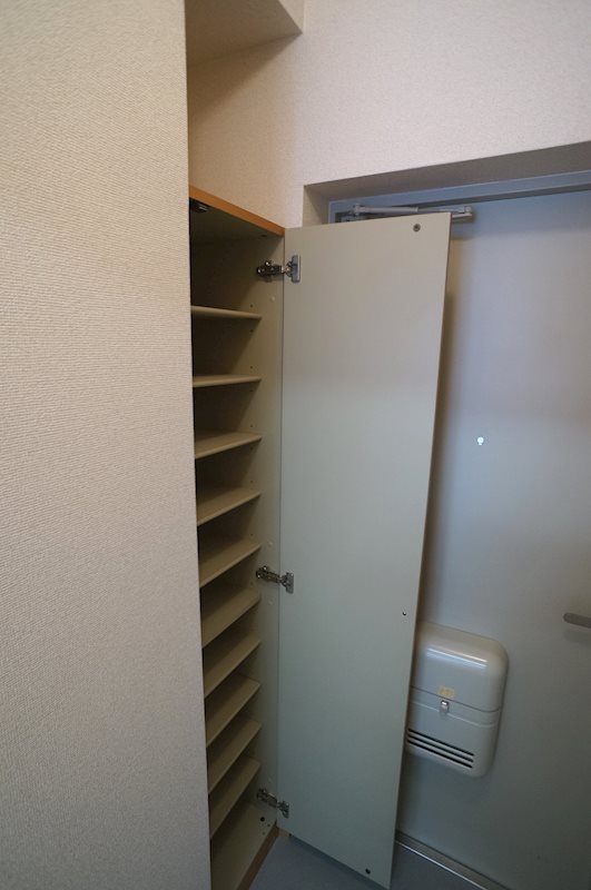 テノン元浜 玄関