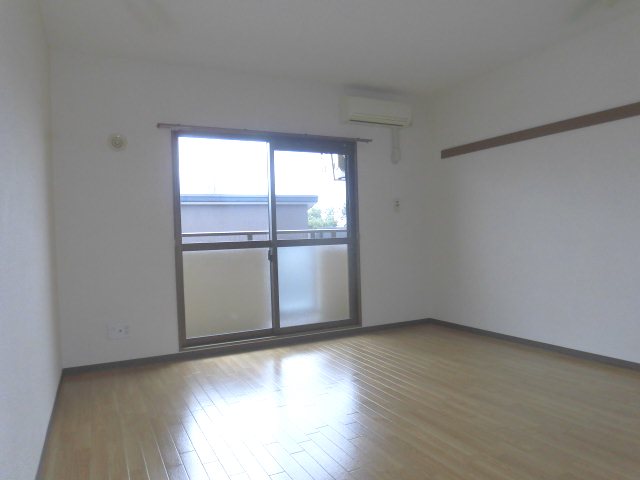 グロワール椿森 リビング