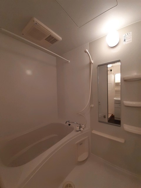 メゾン　ドゥ　ルミエールＡ 風呂画像