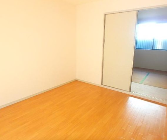 ベルタウン　A棟 ベッドルーム