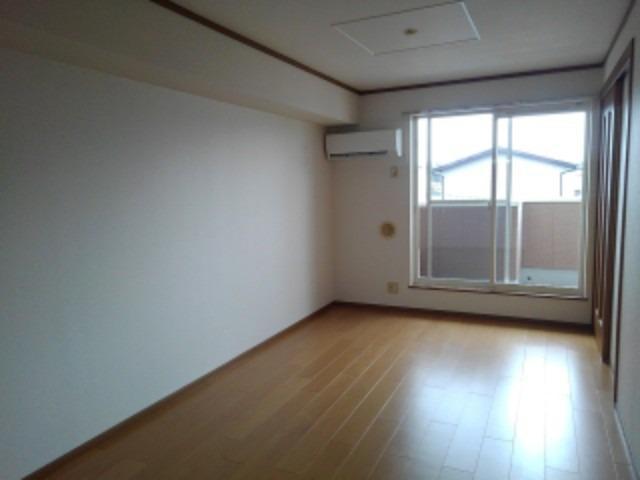 メゾン・オー　スリー リビング