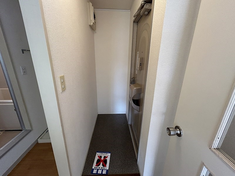 サニーメゾン 玄関