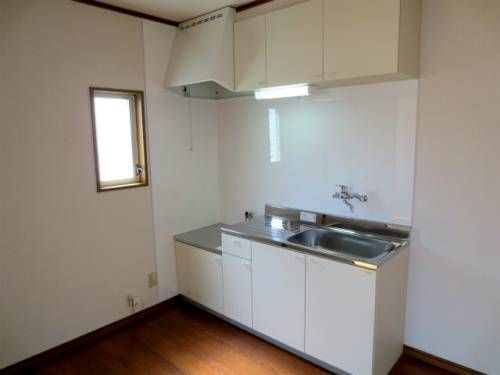 メゾンアントレーブA キッチン