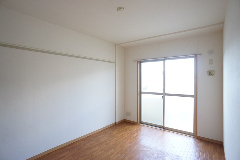 アレイズ和合 ベッドルーム