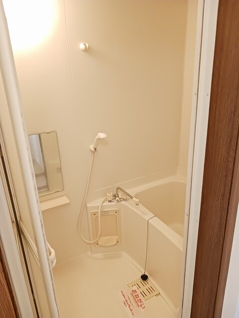 クレストールアイリスＡ 風呂画像