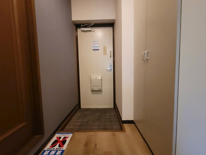 フォンテーヌ 玄関