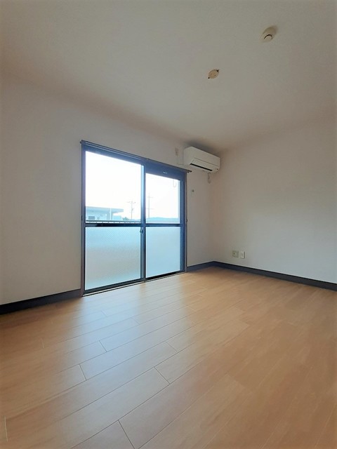 ハイツ百合の木Ⅱ リビング