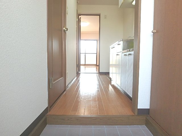 エコパビュー 玄関