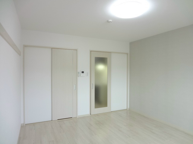 ローテローザⅡ ベッドルーム