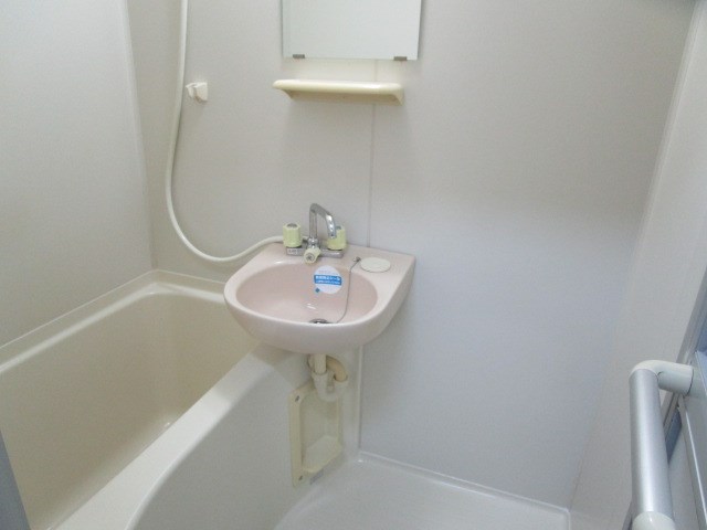 ウエスト・タウン・ハウスⅠ 風呂画像