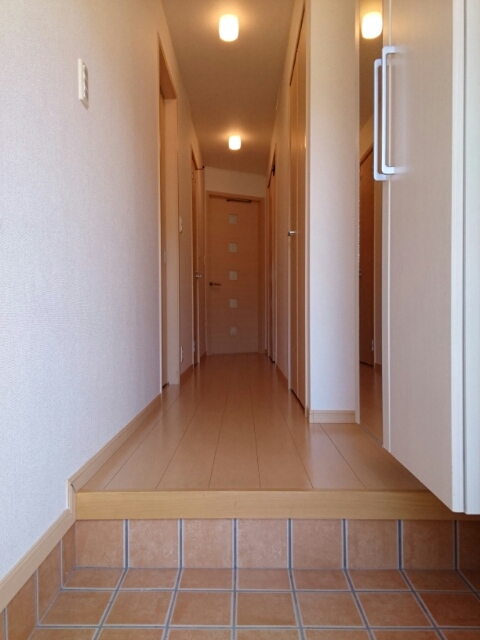 エーデル・ハイム西都台 玄関