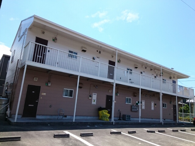 トリアノンパストラル 203号室 外観