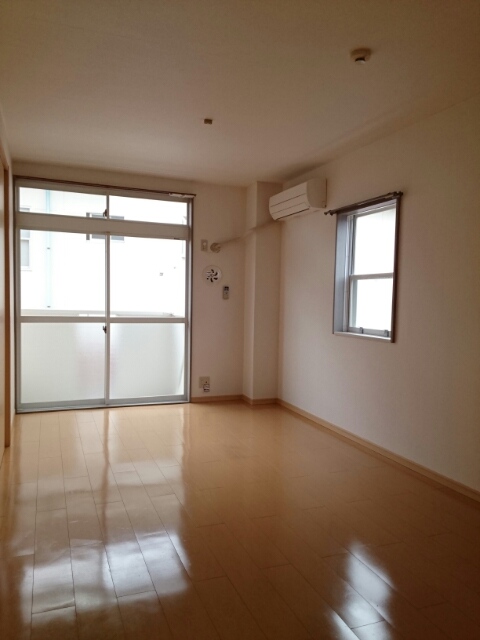 トリアノンパストラル リビング