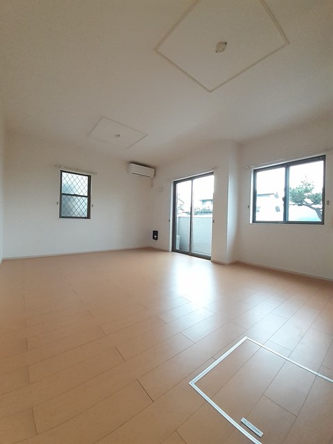 ソレイユ　Ⅱ リビング