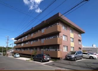 LUMIUS SANARUDAI 305号室 外観