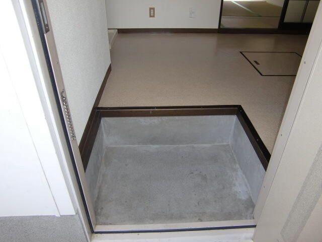 フォーブル33 玄関