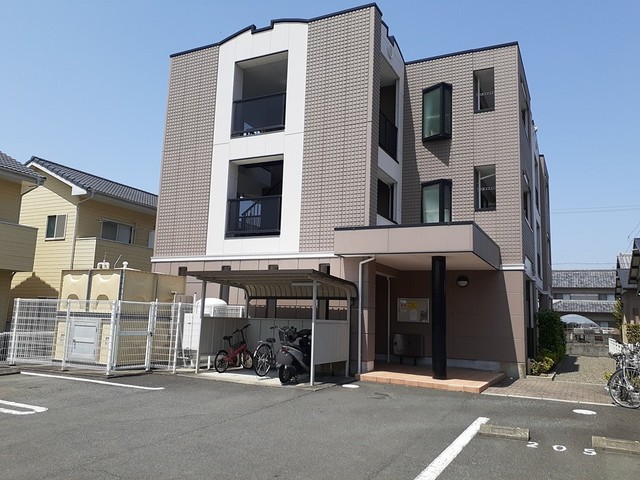 エレガンテフィールドⅠ 203号室 外観