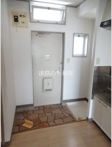 マルショウ15ビル 玄関