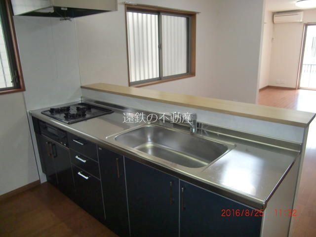 ウッドヴィレッジ キッチン