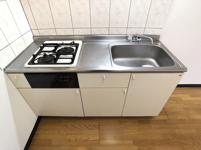半田ビレッジ４号棟 キッチン