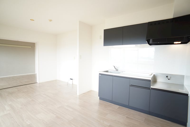 クリスタルフォレスト キッチン