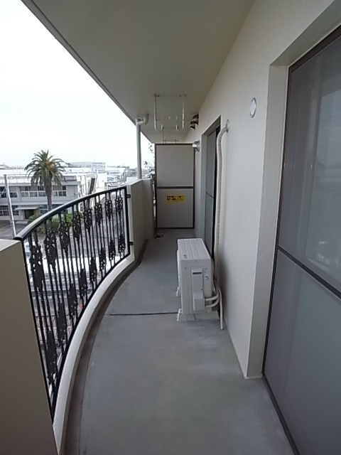 クリスタルフォレスト ベランダ