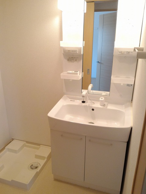 リーヴァ その他4