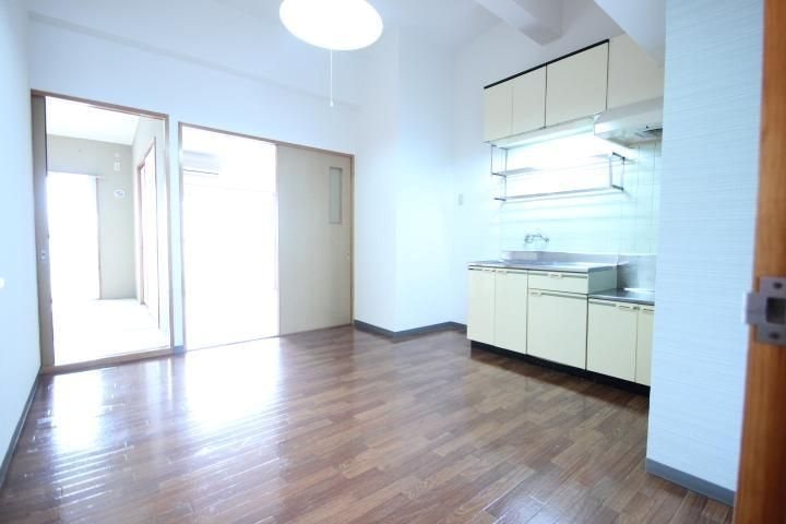 サニーコート高丘 リビング