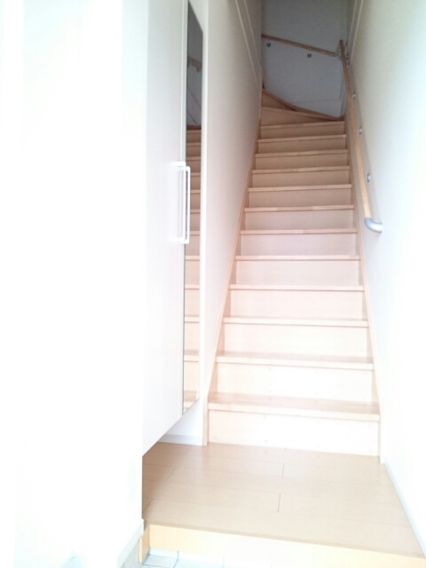 ベルフリーデ 玄関