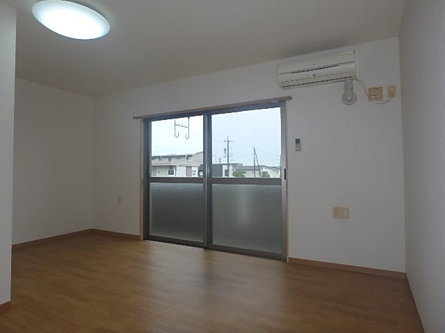 磐田ヒルズⅠ リビング