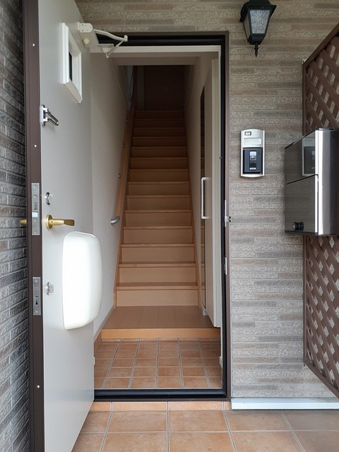 ハニーエンジェル 玄関