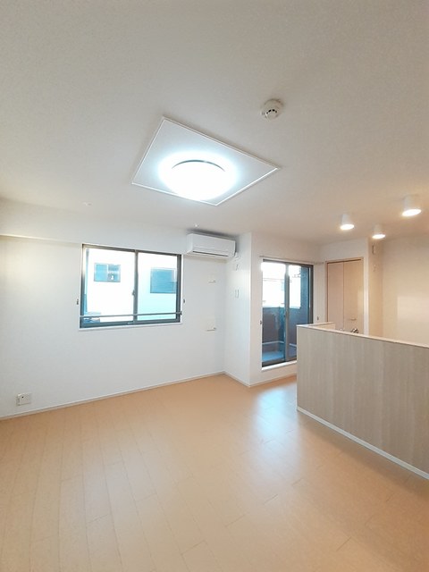 ハニーエンジェル リビング