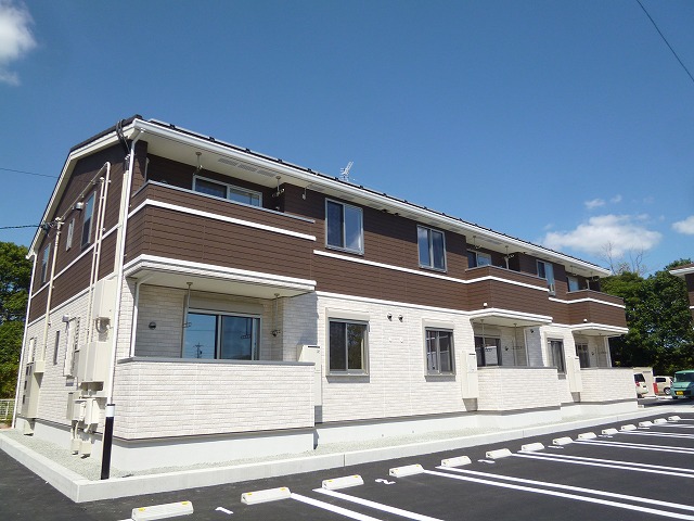 シャンプラトーⅢ 103号室 外観