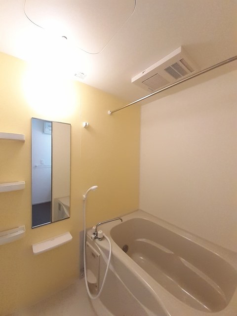 シャンプラトーⅢ 風呂画像