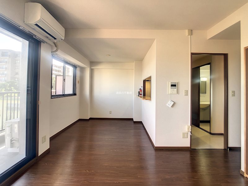 ベルジュ成子坂 リビング