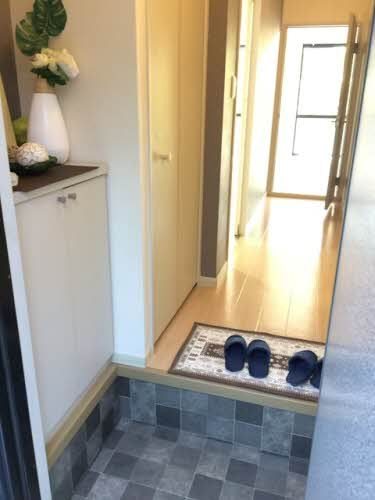 ブラセール加茂 玄関