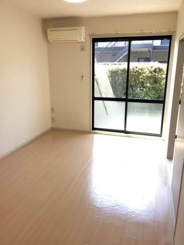 ブラセール加茂 ベッドルーム