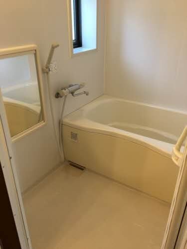 ピア　グリーン 風呂画像