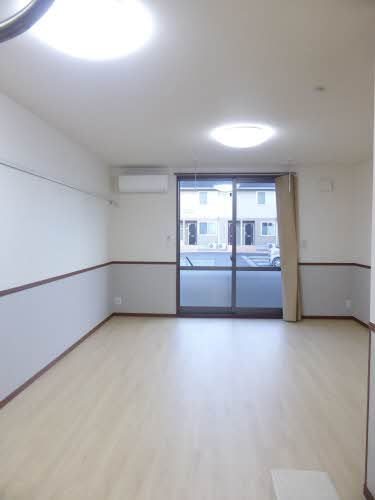 アクシス リビング